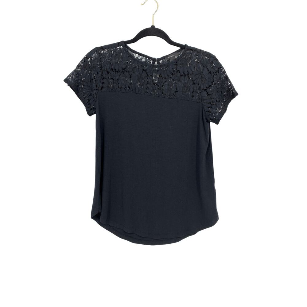 Halogen Top Womens Size Small Lace Yoke Short Sleeve Jersey Knit Black